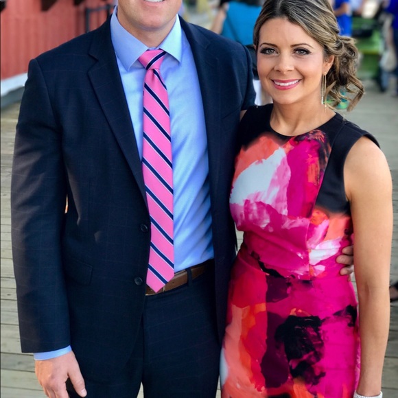 Calvin Klein Scuba Sheath Dress Size 2 - Picture 3 of 3